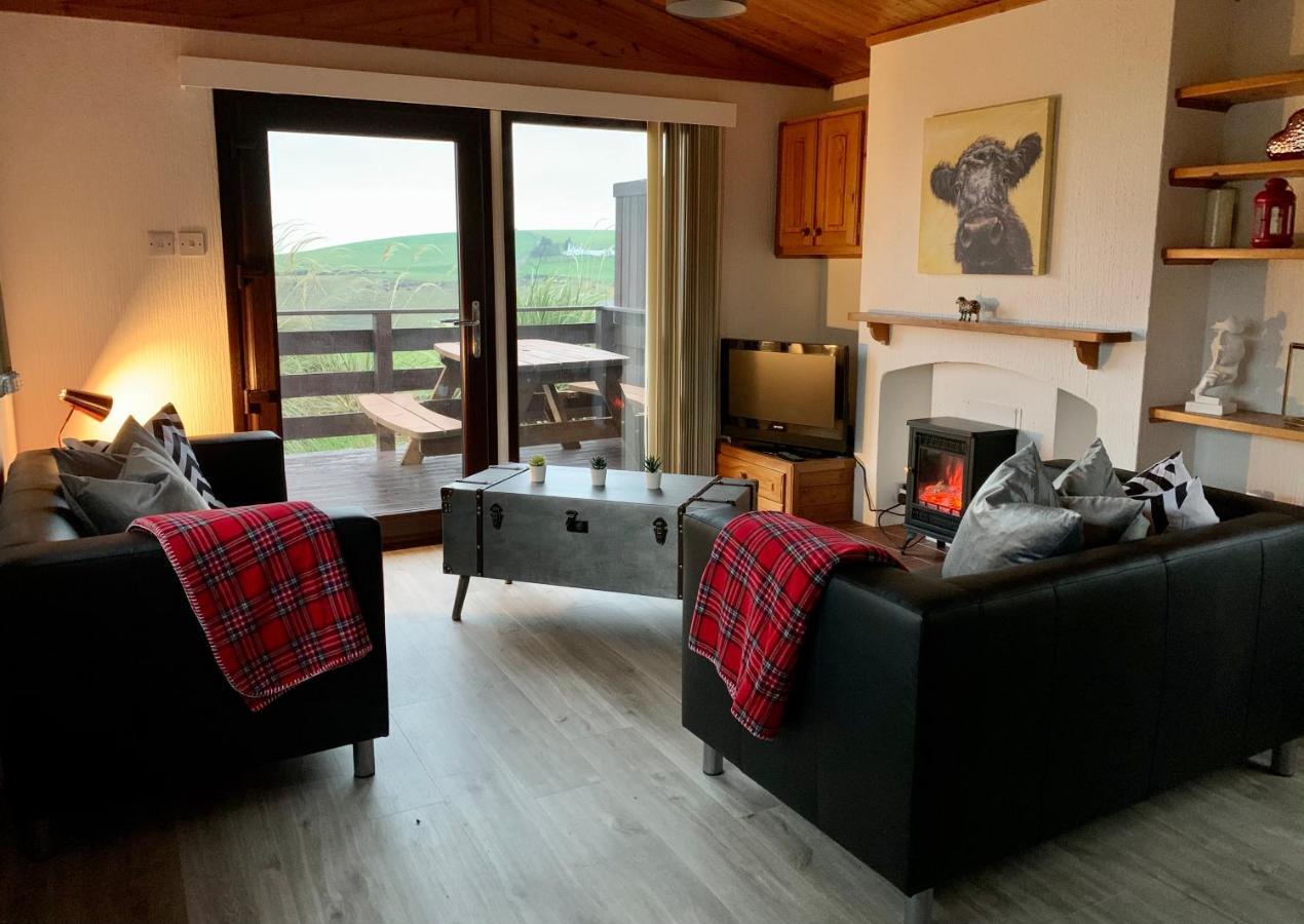 Lodge Cabin With Fabulous Views - Farm Holiday Странрар Екстер'єр фото